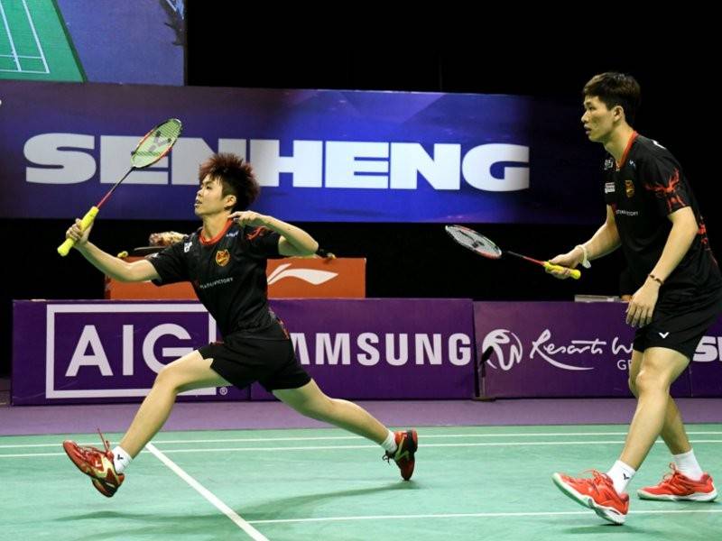 Chen Tang Jie- Peck Yen Wei menang 3-1 (11-7, 11-7, 5-11, 11-6) mengatasi Tan Jinn Hwa- Pearly Tan Koong Le. 