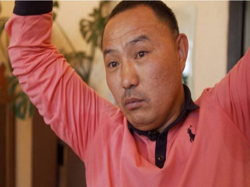  Orynbek menceritakan pengalamannya di kem tahanan terbabit.