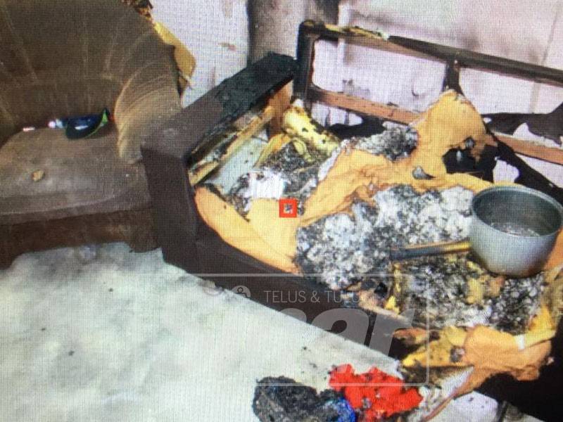 Sofa yang turut terbakar dalam kejadian 7 Februari itu.