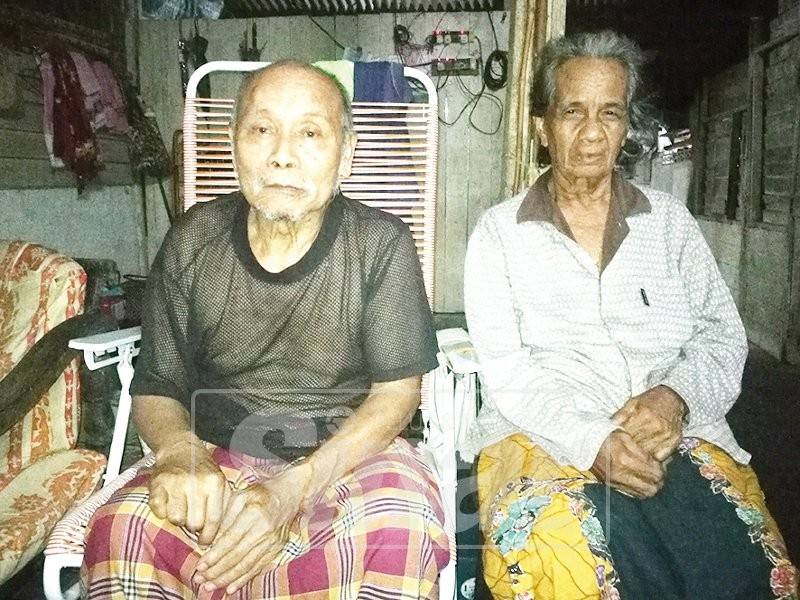 Harun dan Gedah merupakan generasi keempat yang terakhir di kampung tersebut.