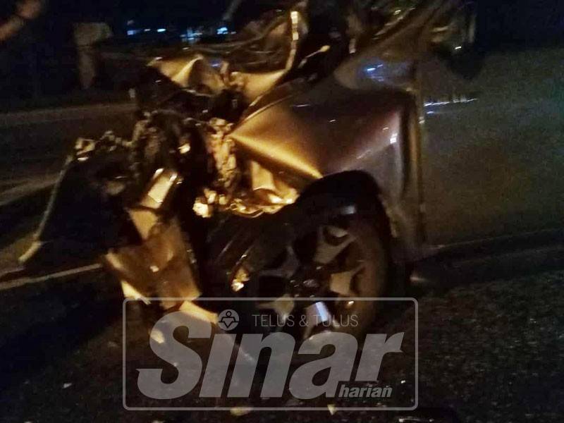 Kemalangan membabitkan dua kenderaan telah mengorbankan dua lelaki di Hutan Melintang, hari ini.
