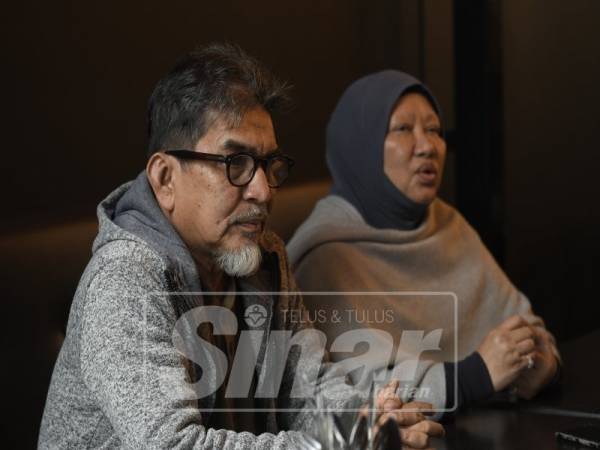 
Abdul Rahman dan isterinya, Maryam Zai.