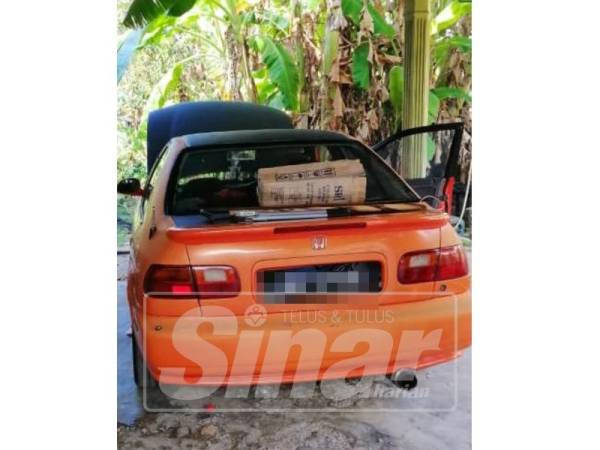 Kereta jenis Honda yang dicuri.