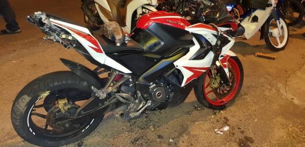 Motosikal yang ditunggang remaja tersebut.