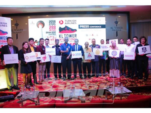 Barisan penaja Turkish Airlines KL Tower Towerthon Challenge 2019.