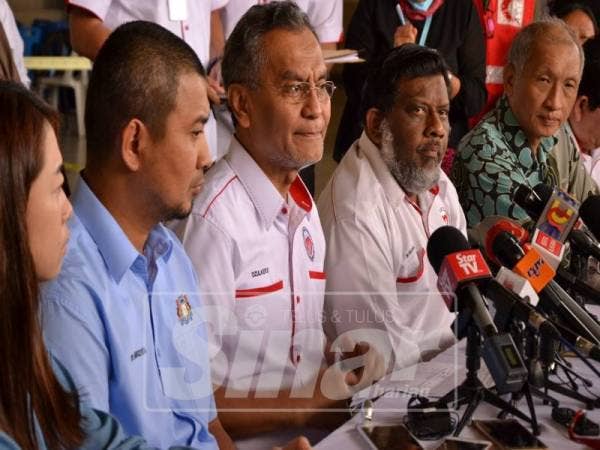 Dr Dzulkefly dalam sidang medianya hari ini.