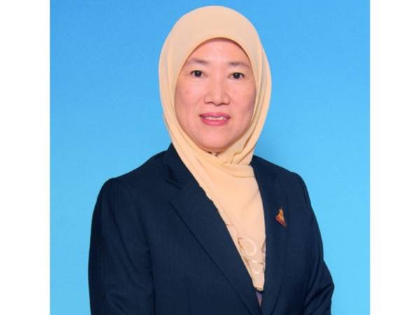Daroyah Alwi - Foto Bernama