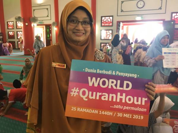 Dalilah selepas merasmikan program Kids#QuranHour Tadika Swasta Negeri Melaka.