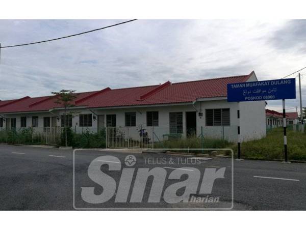 Penerima rumah Taman Muafakat Dulang bakal menerima kunci kediaman pada April depan.