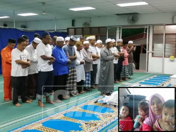 Kesemua tiga jenazah disembahyangkan di Masjid Kampung Betong, Felca In-situ Hulu Berang sebelum disemadikan. (Nor Hasidah dan anak sulong, Nur Auni Athirah (kiri) serta bongsunya, Muhammad Iffat Rizqi(kanan) maut kemalangan pagi semalam di Kilometer 55, Jalan Nenasi-Rompin, Pahang.)