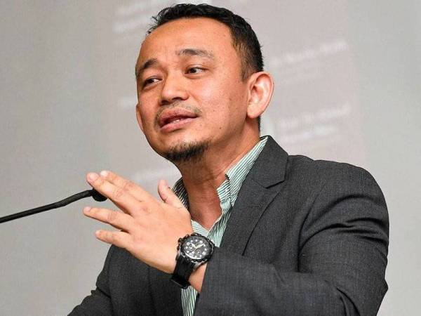  Maszlee 