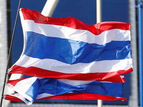 Sehingga hari ini, SPR Thailand menerima hampir 300 aduan mengenai pelanggaran undang-undang pilihan raya.