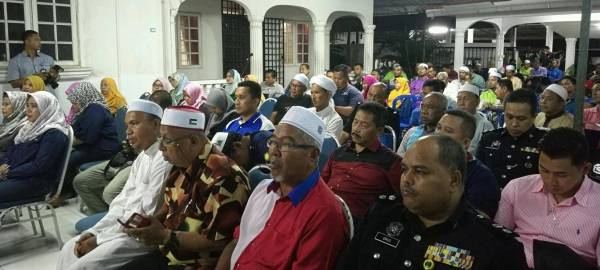 Sebahagian daripada mereka yang hadir menjayakan Sesi Dialog Ketua Pengarah AADK Malaysia Bersama Pemimpin Komuniti.