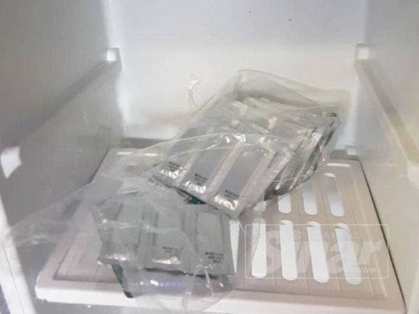 Barangan dirampas dalam serbuan Ops Noda di sebuah premis urut di Taman Sea, petang tadi.