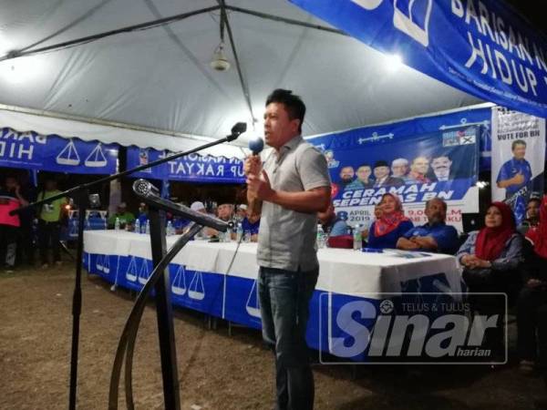 Lian Ker berkata demikian ketika berucap di program Ceramah Sepentas BN di Taman Kelab Tuanku, malam tadi.