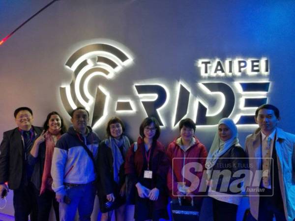 I Ride membawa anda menjelajah bumi Taiwan menggunakan teknologi 5D.