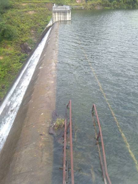 Paras air di Empangan Ulu Sepri Rembau masih penuh.