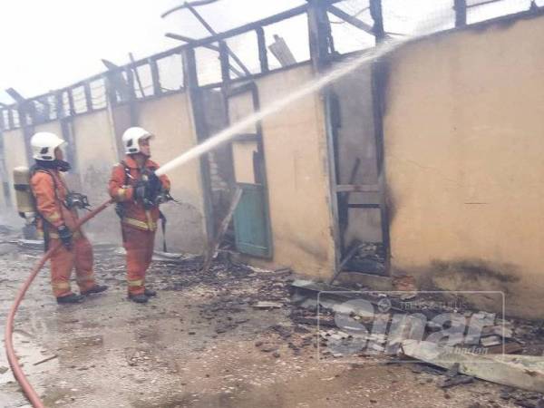 Bomba berjaya mengawal kebakaran dalam tempoh 20 minit.