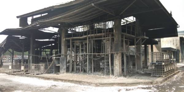 Kilang memproses silikon kelas A berkeluasan 1.21 hektar musnah sepenuhnya dalam kejadian malam tadi.