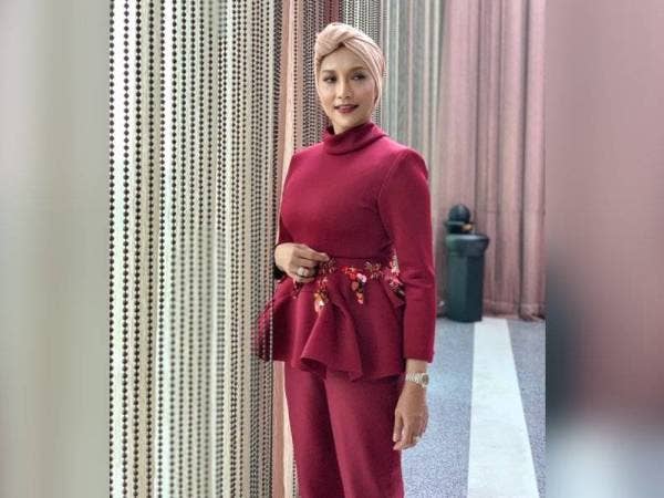 Penyanyi, Ziana Zain