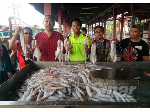 Rezeki melimpah musim mencandat malah pemancing turut membawa pulang hasil lumayan.