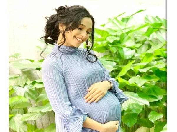 Tya Arifin - Foto Instagram Tya Arifin