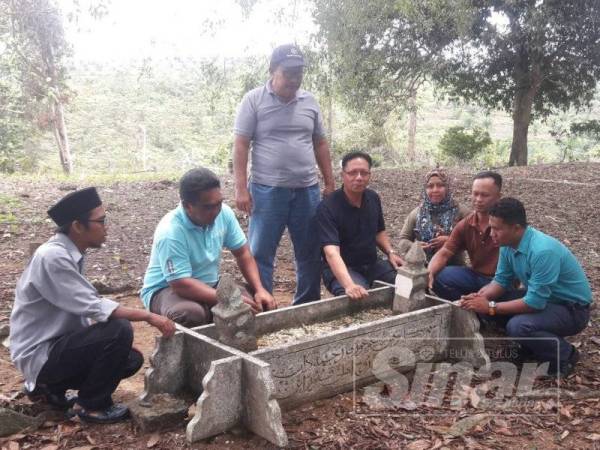 Kubur Ma'alah yang disemadikan di Tanah Perkuburan Islam Kampung Rantau Panjang.