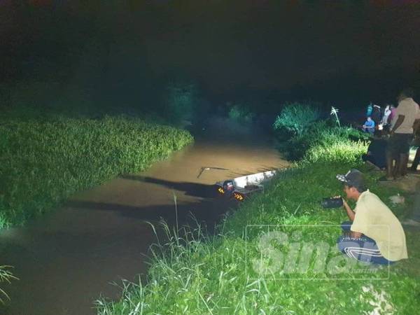 Usaha mencari mangsa masih diteruskan.