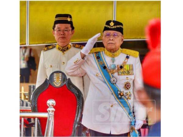 Abdul Rahman hadir perasmian sidang DUN di Dewan Sri Pinang tadi.