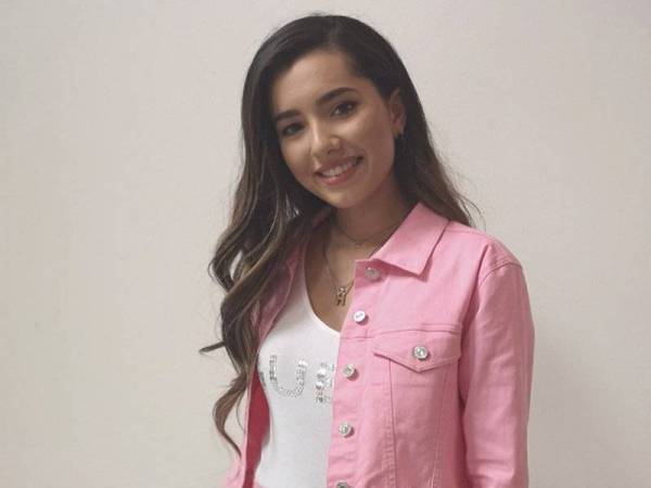 - FOTO INSTAGRAM AMELIA HENDERSON