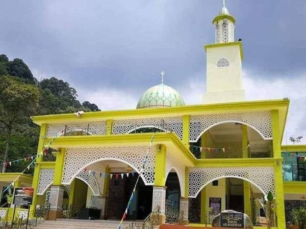 Surau Kotaraja Ipoh yang siap dibina setahun lalu hasil usaha Allahyarham.