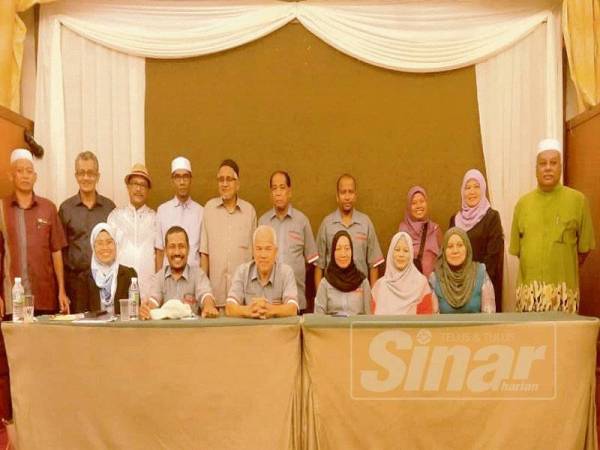Ahli Jawatankuasa PPKSM yang menhadiri mesyuarat persatuan itu Sabtu lalu.