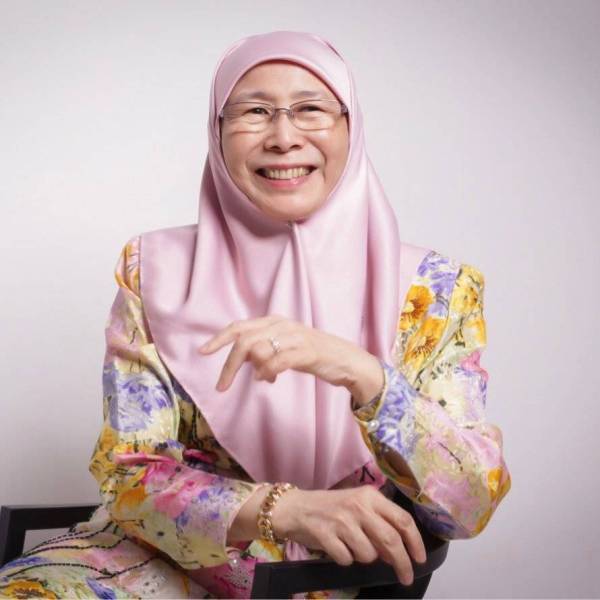 Wan Azizah