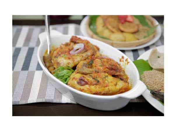 Menu ayam percik yang siap dimasak.