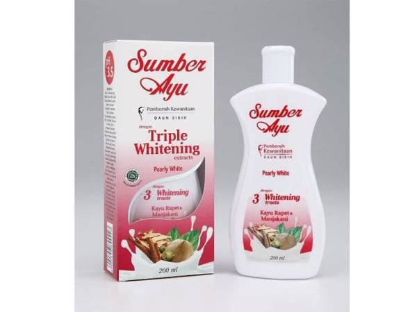 Pembersih Wanita Sumber AYU Pearly White dengan 3 x Whitening Extracts.