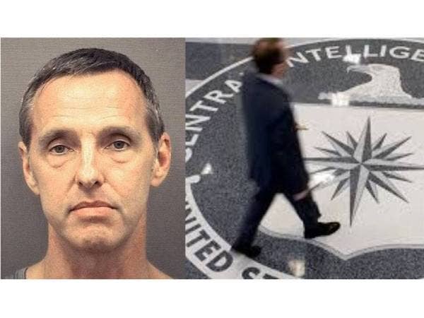 Kevin Mallory disabitkan bersalah mengikut Akta Pengintipan kerana menjual maklumat pertahanan sulit AS kepada ejen perisik China dengan bayaran AS$25,000 (RM104399).