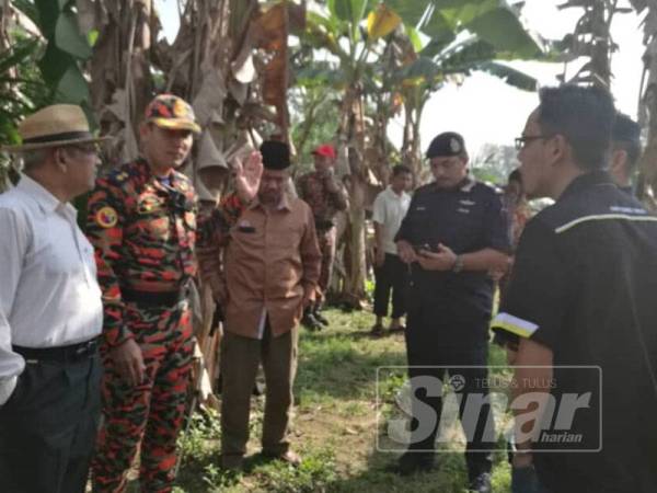 Dr Abdul Aziz turut hadir ke lokasi kejadian.