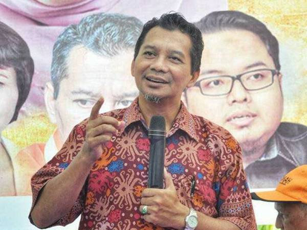 Pengerusi MPNF, Mazlan Aliman sekali lagi merayu agar kerajaan dapat memberikan insentif atau duit raya kepada peneroka.