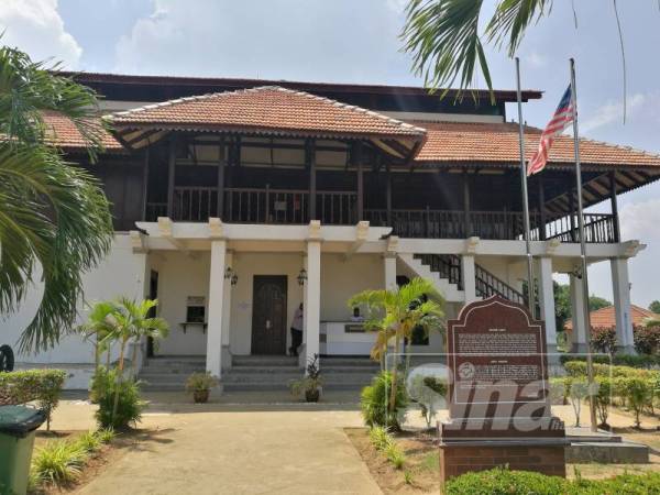 Muzium Lukut penuh sejarah.