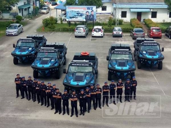 Lima lagi Amphibian Humdinga diterima Pasukan Polis Marin. 
