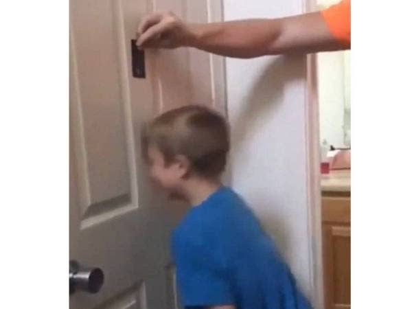 Cabaran 'Get that money challenge' tular di laman sosial.