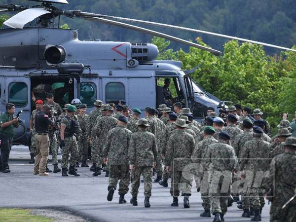 Rombongan Panglima Tentera Darat tiba di Kem Sri Banding, Gerik.