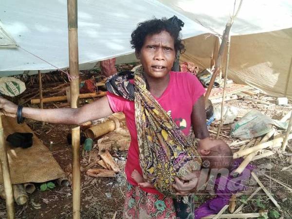 Jamil, 37, turut menderita penyakit sehingga menyebabkan kesukaran bernafas.