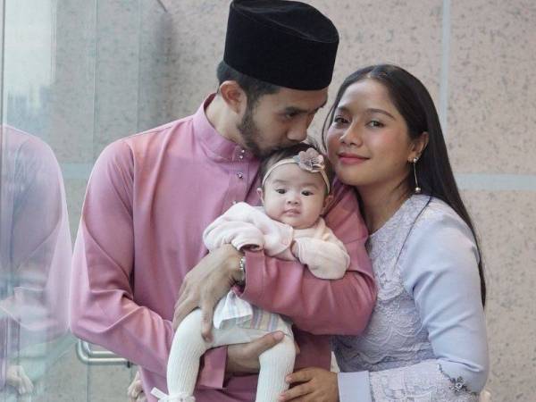 Fizi, Shakilla dan anak.