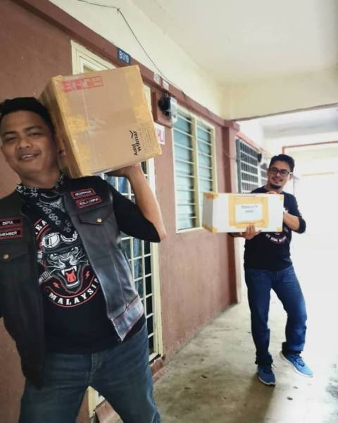 
Puasa tidak menghalang ahli untuk membantu golongan yang memerlukan.