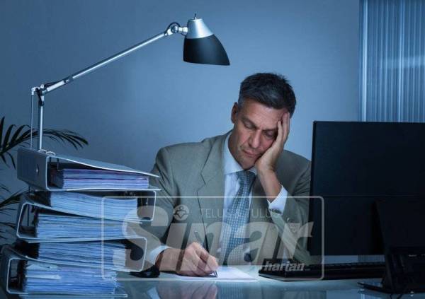 Amalan gaya hidup sihat dan pemakanan yang betul membantu anda kekal aktif di pejabat.