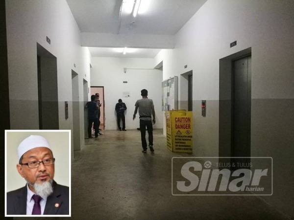 Lima buah lif bagi kegunaan penghuni Pangsapuri Ladang Tok Pelam. (Gambar kecil: Dr Alias Razak)