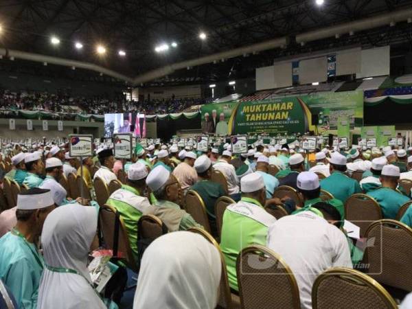 Suasana di Stadium Sukpa pagi ini pada Muktamar Tahunan Pas kali ke 65. -Foto Sinar Harian /Asril Aswandi Shukor
