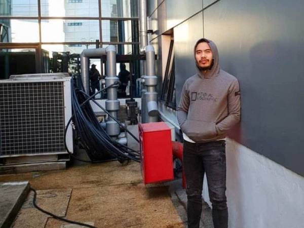 Pelawak, penyampai radio, Ammar