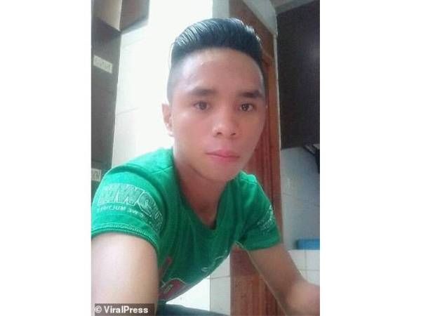 Jomar Junco,18, maut selepas hanya dua minggu bekerja di sebuah kilang sosej di bandar Iloilo.
